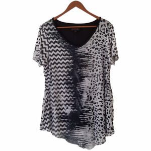 French Blue, Asymmetric Top Animal Print Short Sleeve - Size M